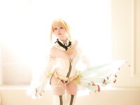[Cosplay] G44不会受伤 - 尼禄花嫁