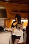 LEEYUIN - Girl Next Door