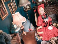 [Cosplay] Hana 花柒 - Rozen Maiden Shinku 蔷薇少女真红