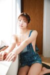 FRIDAYデジタル写真集 里仲菜月 おとなっちゃん！ｖｏｌ．１ (2025-05-23)
