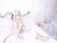 [Cosplay] Baiyiziwm 白易子教主 - Guilty Crown 罪恶王冠