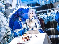[Cosplay] 蜜汁猫裘 - 鸣潮 坎特蕾拉