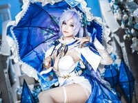 [Cosplay] 蜜汁猫裘 - 鸣潮 坎特蕾拉