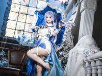[Cosplay] 蜜汁猫裘 - 鸣潮 坎特蕾拉