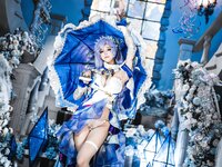 [Cosplay] 蜜汁猫裘 - 鸣潮 坎特蕾拉