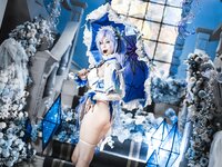 [Cosplay] 蜜汁猫裘 - 鸣潮 坎特蕾拉
