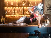 [Cosplay] 幼水铃衣 - VOCALOID 初音未来 兔子洞