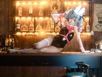 [Cosplay] 幼水铃衣 - VOCALOID 初音未来 兔子洞