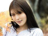 [Photobook] 新村あかり ヌード写真集『旅情の奥へ』(PRESTIGE PHOTOGENICS)