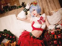 [Cosplay] Hana 花柒 - Christmas Rem Photoshoot 圣诞蕾姆cos正片
