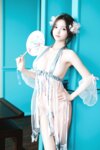 [XR Uncensored] 苏软软 - R18 秀人网模特 新人首秀 鲜花朵朵