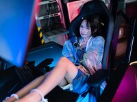 [Cosplay] Rabbit Zzz 兔子Zzz不吃胡萝卜 - Future Princess Device 未来姬器