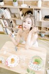 [Cosplay] 凯云 - 短裙