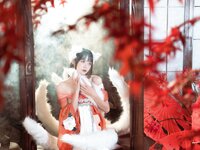 [Cosplay] Rabbit Zzz 兔子Zzz不吃胡萝卜 - Nine-tailed Fox 九尾狐