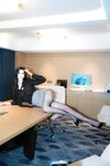 [XR Uncensored] 晚苏susu - R18 秀人网模特 性感制服黑丝OL