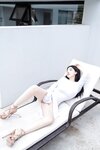 [XR Uncensored] 潘思沁 - R18 秀人网模特 庭院中的春色