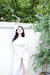 [XR Uncensored] 潘思沁 - R18 秀人网模特 庭院中的春色