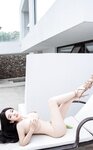 [XR Uncensored] 潘思沁 - R18 秀人网模特 庭院中的春色