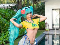 [Cosplay] Umeko J - Miku Brazilian