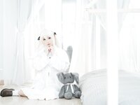[Cosplay] Baiyiziwm 白易子教主 - Sora 穹妹
