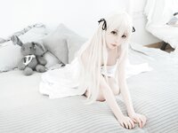 [Cosplay] Baiyiziwm 白易子教主 - Sora 穹妹