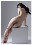 [Photobook] 宫下玲奈《Nude Pose Book》
