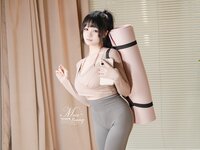 咬一口兔娘 - 2025年6月作品『上门私教课』[110P2V-2.77GB]