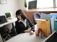 [Cosplay] Saki Miyamoto 宮本彩希 はたららくおねえさきさん