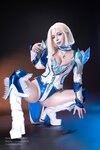 [Cosplay] Umeko J - Emma Frost