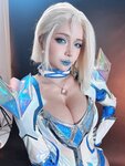 [Cosplay] Umeko J - Emma Frost
