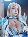 [Cosplay] Umeko J - Emma Frost