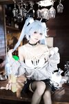 [Cosplay] 九柒喵 - 少女前线 芙洛伦 药心