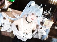 [Cosplay] 九柒喵 - 少女前线 芙洛伦 药心