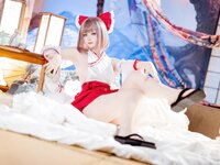 [Cosplay] 屿鱼 - 兼职巫女