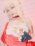 [Cosplay] Nookkizz - Genshin Yoimiya