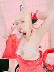 [Cosplay] Nookkizz - Genshin Yoimiya