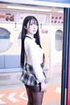 Bomi (보미) - Schoolgirl In The Subway