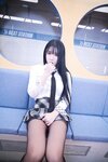 Bomi (보미) - Schoolgirl In The Subway