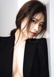 [Photobook] 2025.04.16 中西智代梨1st写真集「ちより日和」