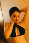 FRIDAYデジタル写真集  白濱美兎 ぎゅってして ｖｏｌ．２ ちょっとオトナな１００ページ豪華版 (2024-01-19)