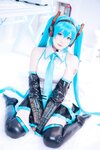 [Cosplay] Shimo 霜月 - Hatsune Miku