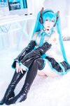 [Cosplay] Shimo 霜月 - Hatsune Miku