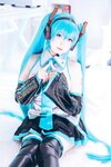 [Cosplay] Shimo 霜月 - Hatsune Miku