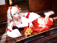 [Cosplay] 是三不是世w - 碧蓝航线 可畏 巫女