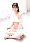 [Photobook] 2024.12.24 豊田ルナ『恋の誘い』BOMBデジタル写真集