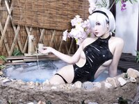 [Cosplay] LoLiSAMA 洛璃 - NieR Automata 2B Swimming Competition 尼尔：机械纪元 2B 竞泳