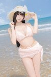 [Cosplay] 咬一口兔娘 Yiko湿润兔 - 2025年7月 粉红假日[97P3V-2.17GB]