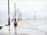 2012.08.27 鞘師里保 写真集 アンドゥトゥア (Photobook+DVD付き)