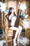[Cosplay] 羽生三未 - 瓶儿 青花瓷旗袍