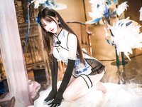[Cosplay] 羽生三未 - 瓶儿 青花瓷旗袍